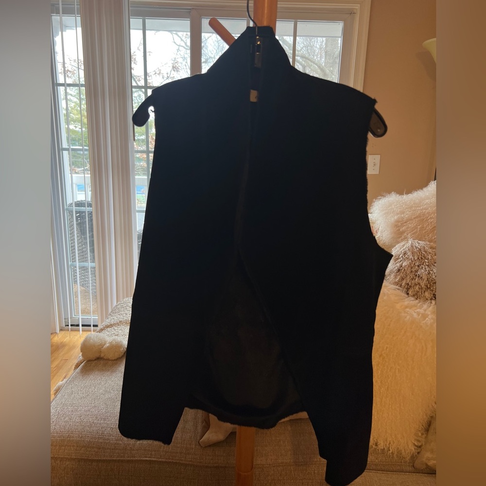 Ecru suede vest in black. Sz M